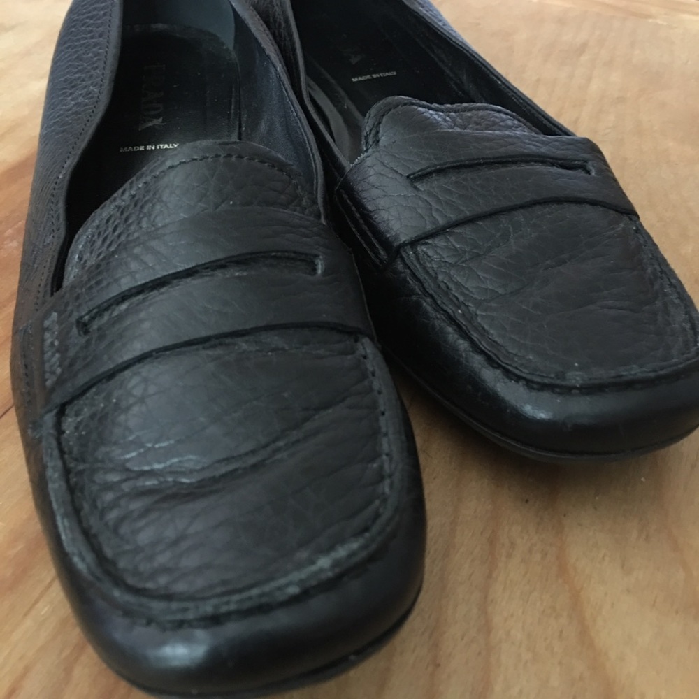 Gorgeous Prada Black Leather Loafers